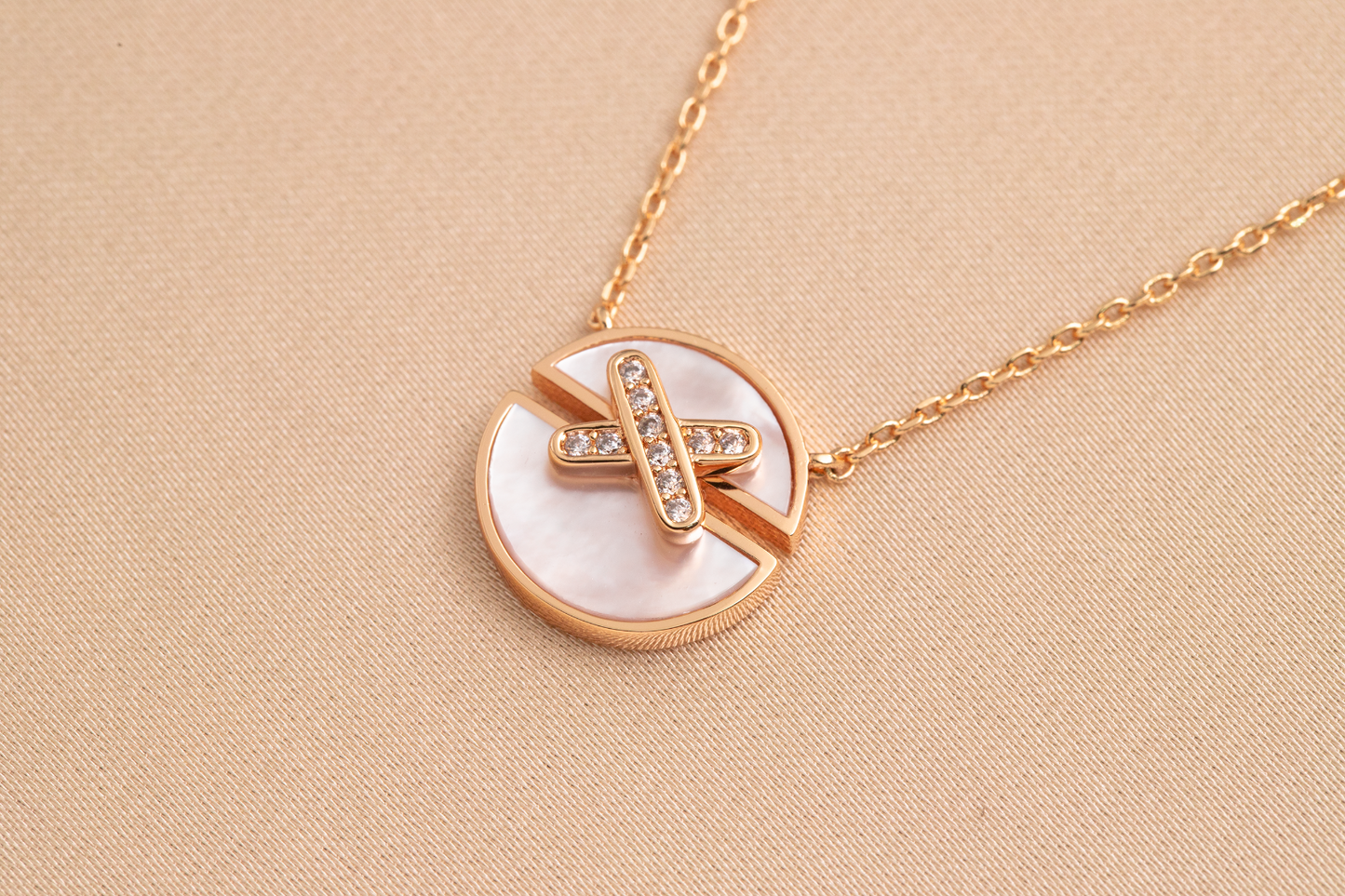 [Clover-Jewelry]JEUX DE PINK GOLD DIAMOND NECKLACE