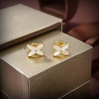 [Clover-Jewelry]JEUX DE WHITE MOP GOLD DIAMOND EARRINGS