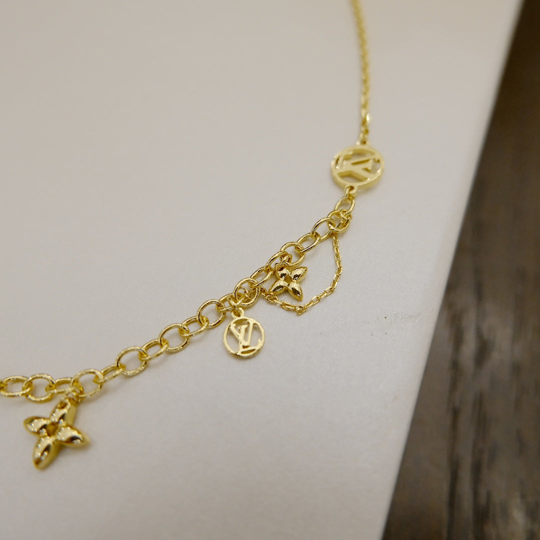 [Clover-Jewelry]BLOOMING SUPPLE NECKLACE BRASS