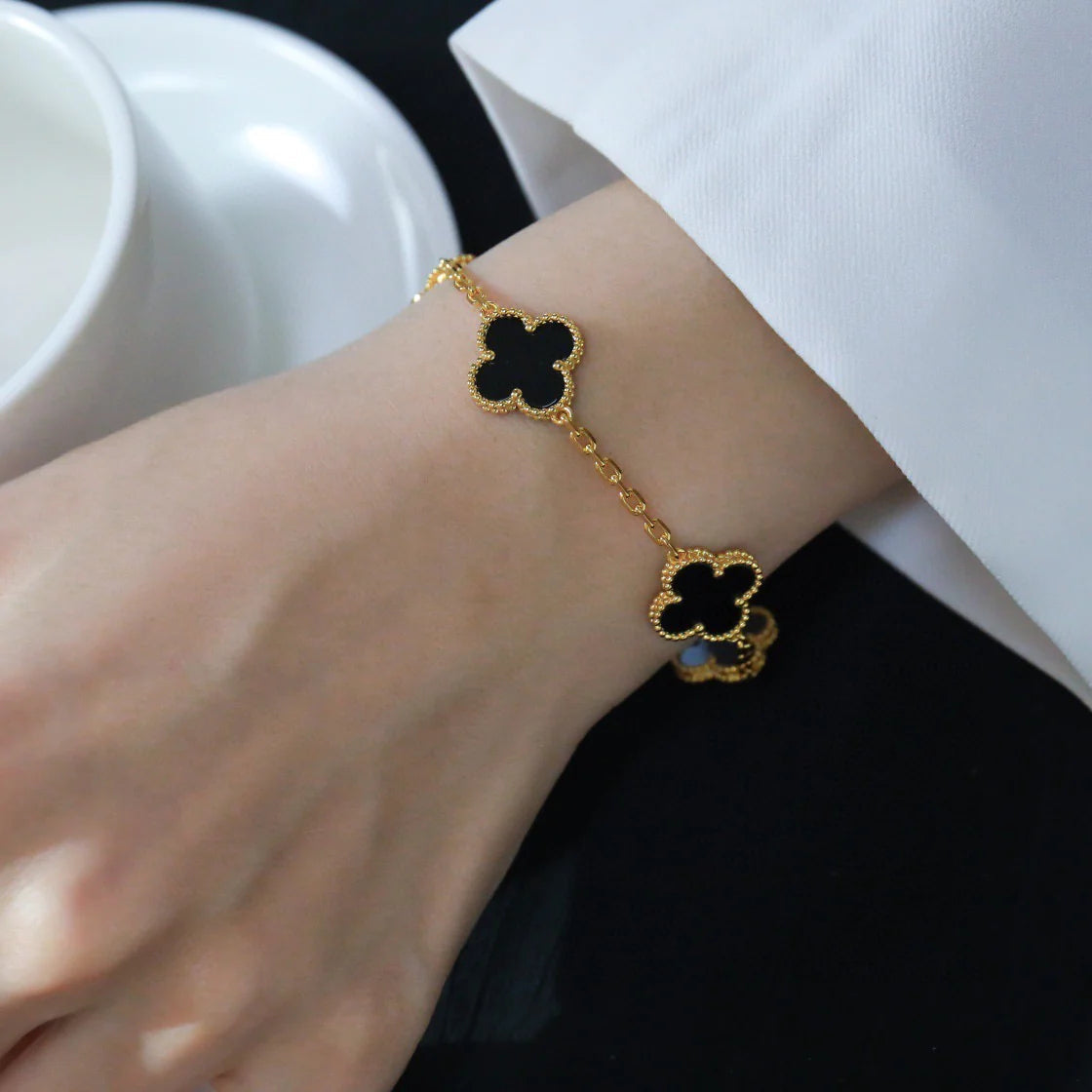 [Clover-Jewelry]CLOVER  5 MOTIFS BLACK ONYX BRACELET