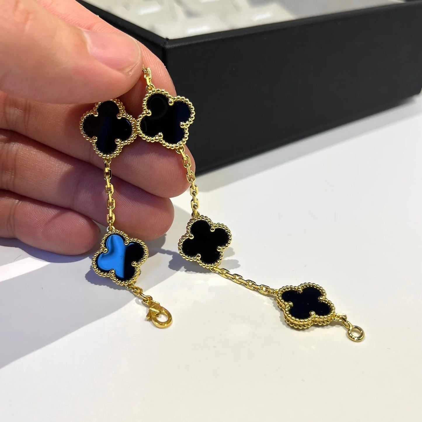 [Clover-Jewelry]CLOVER  5 MOTIFS BLACK ONYX BRACELET