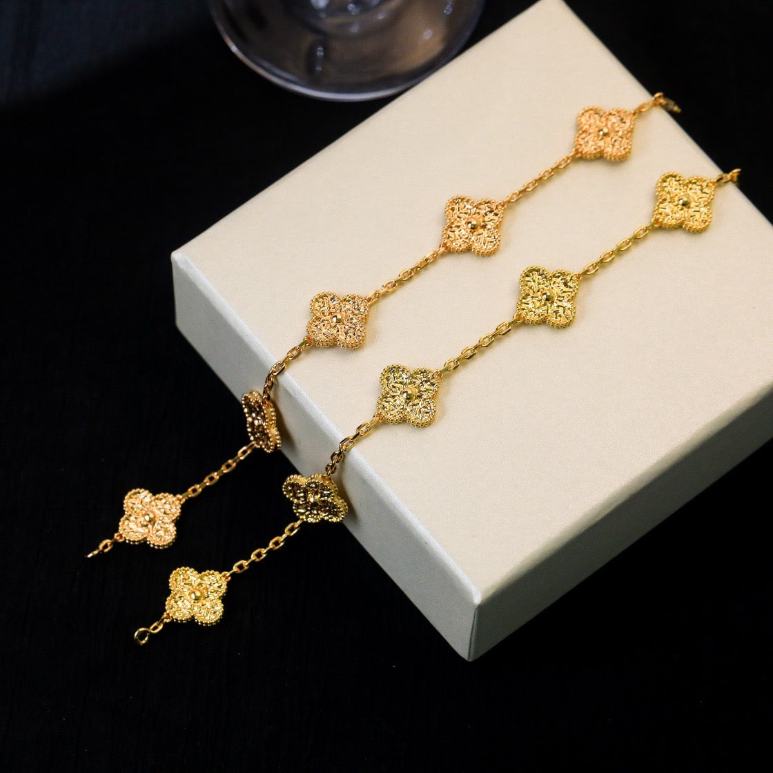 [Clover-Jewelry]CLOVER 5 MOTIFS BRONZING BRACELET