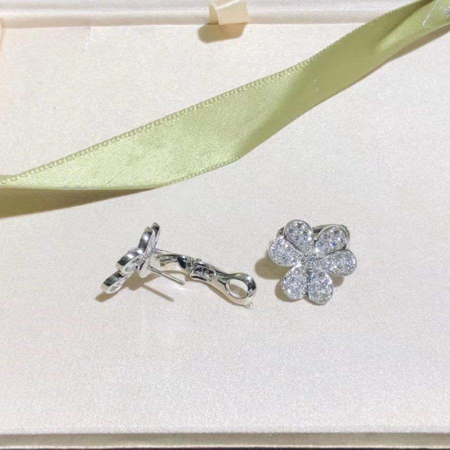 [Clover-Jewelry]FRIVOLE SILVER FLOWER DIAMOND EARRINGS