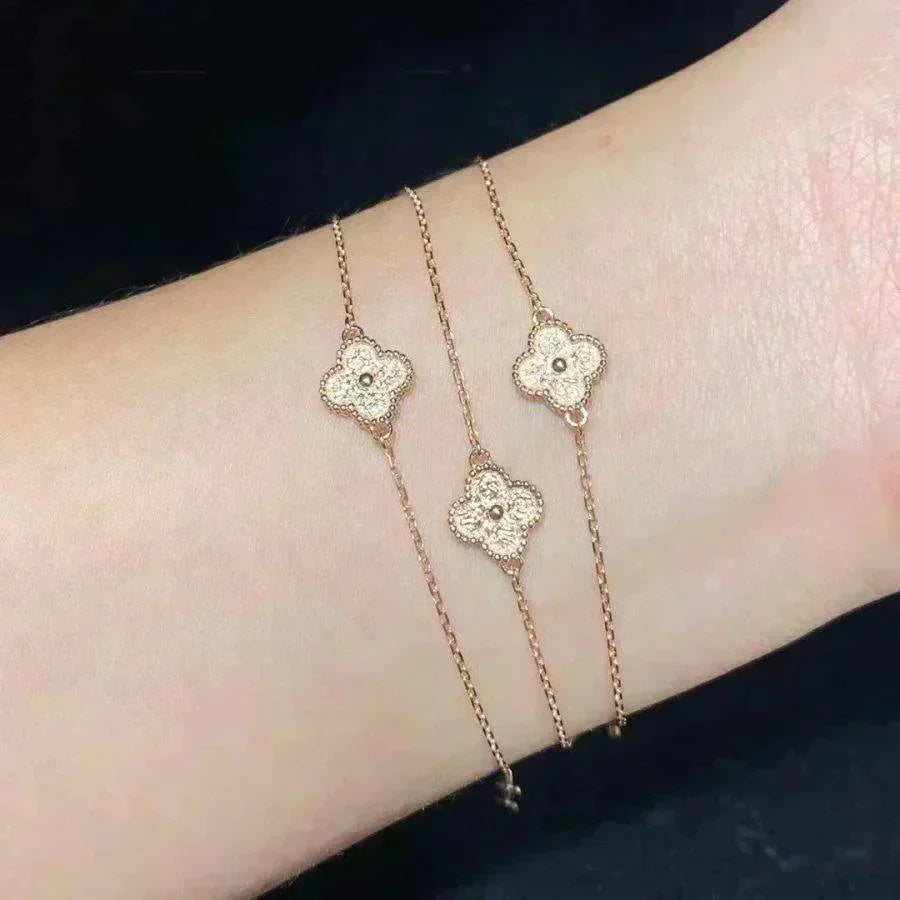 [Clover-Jewelry]CLOVER SINGLE FLOWER BRACELET