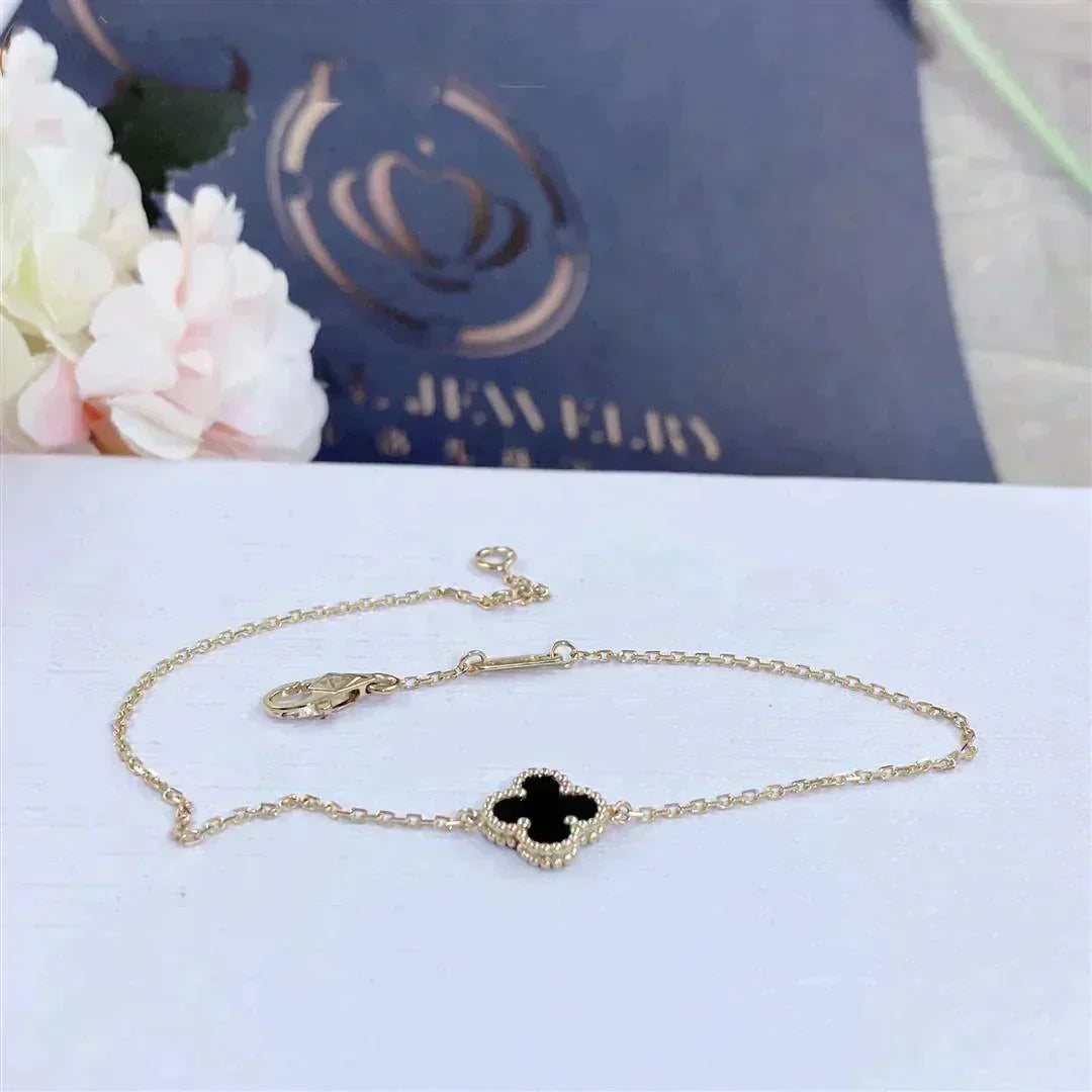 [Clover-Jewelry]CLOVER ONYX SINGLE FLOWER BRACELET