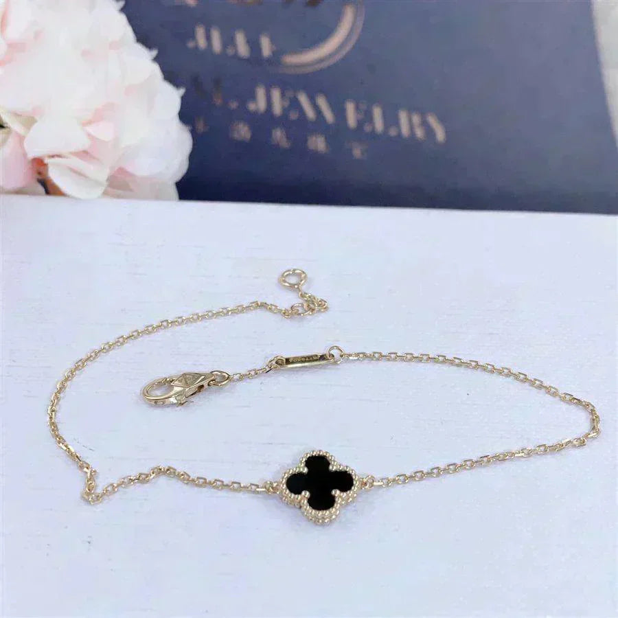 [Clover-Jewelry]CLOVER ONYX SINGLE FLOWER BRACELET