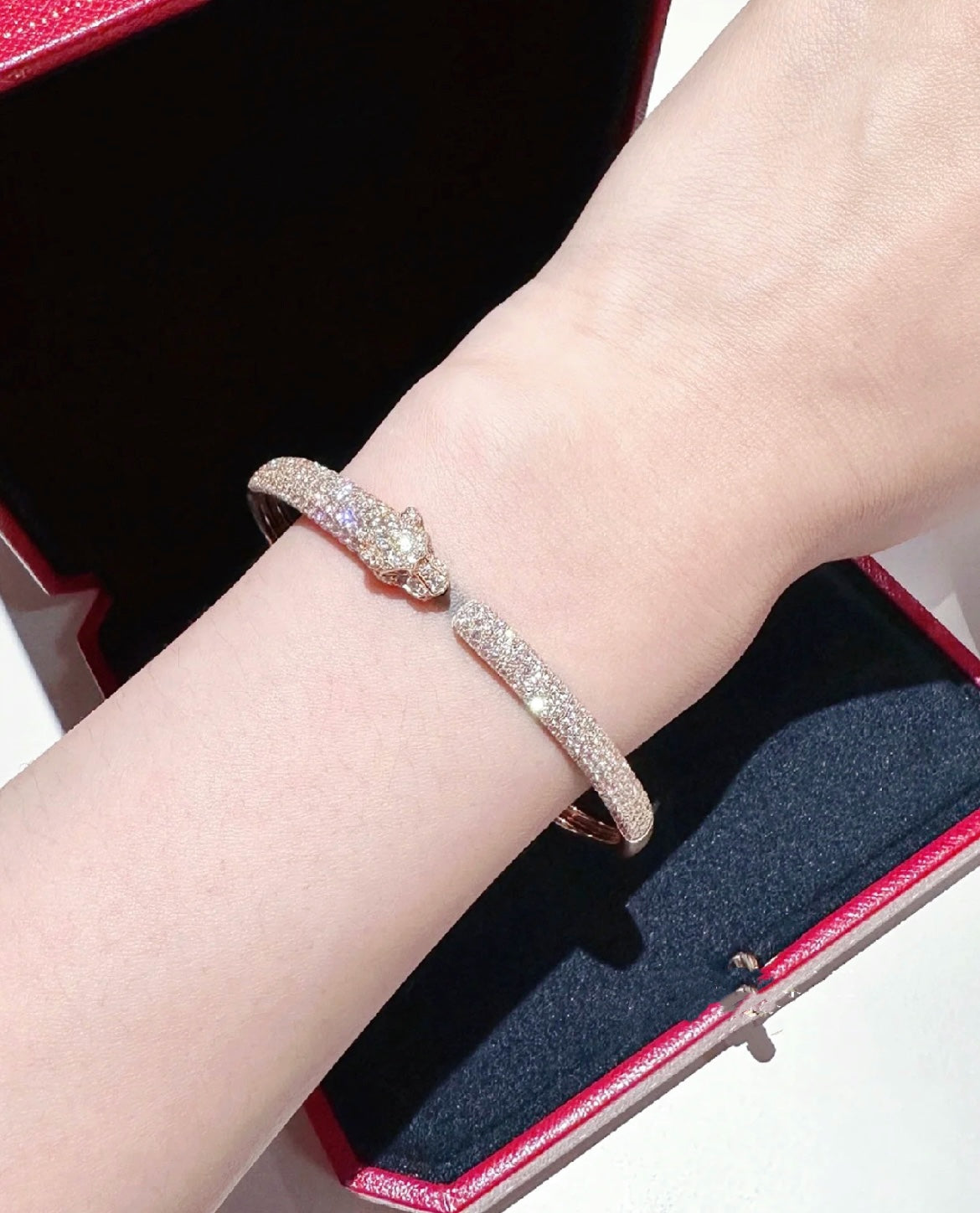 [Clover-Jewelry]PANTHERE FULL DIAMOND OPEN BRACELET