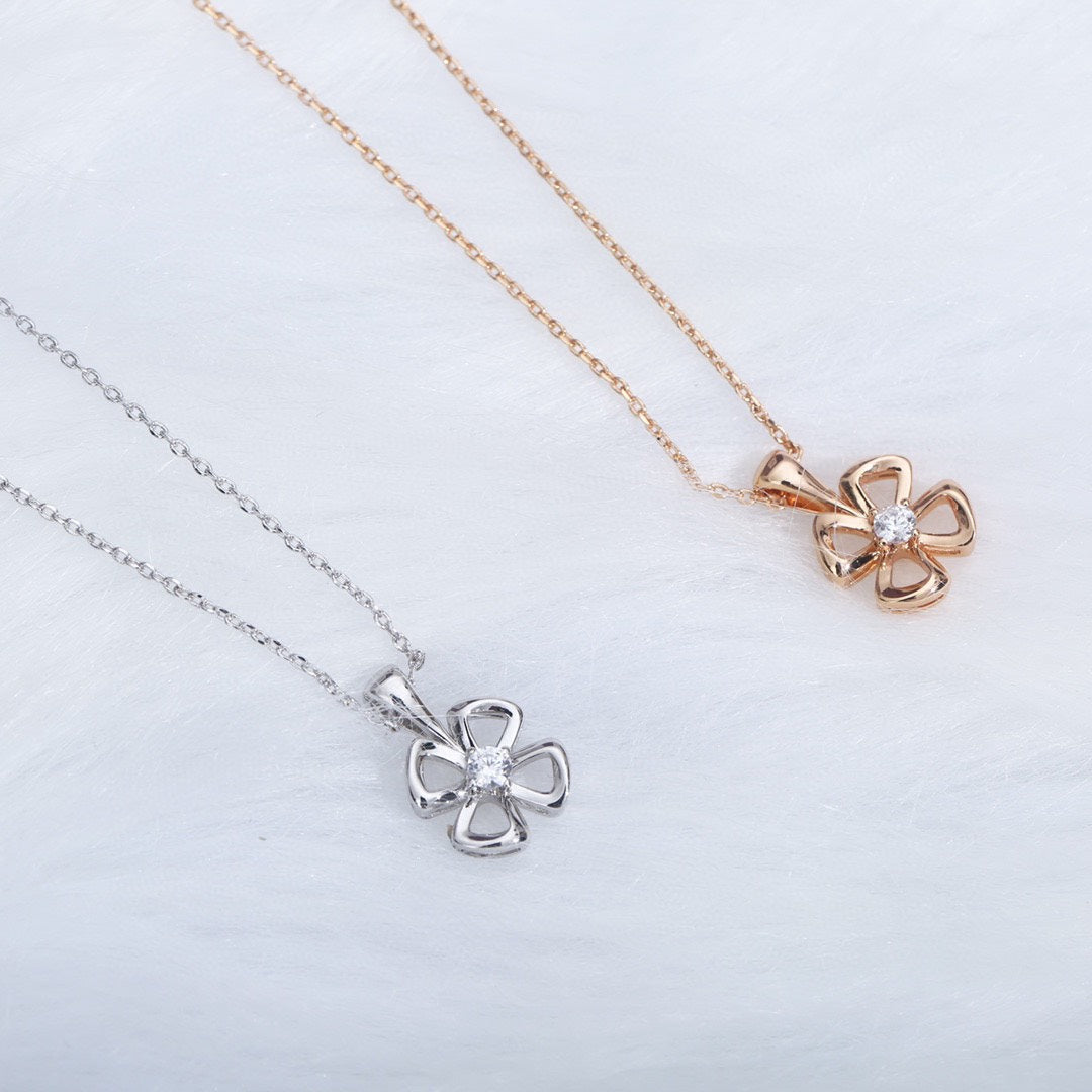 [Clover-Jewelry]FIOREVER NECKLACE DIAMOND CENTER