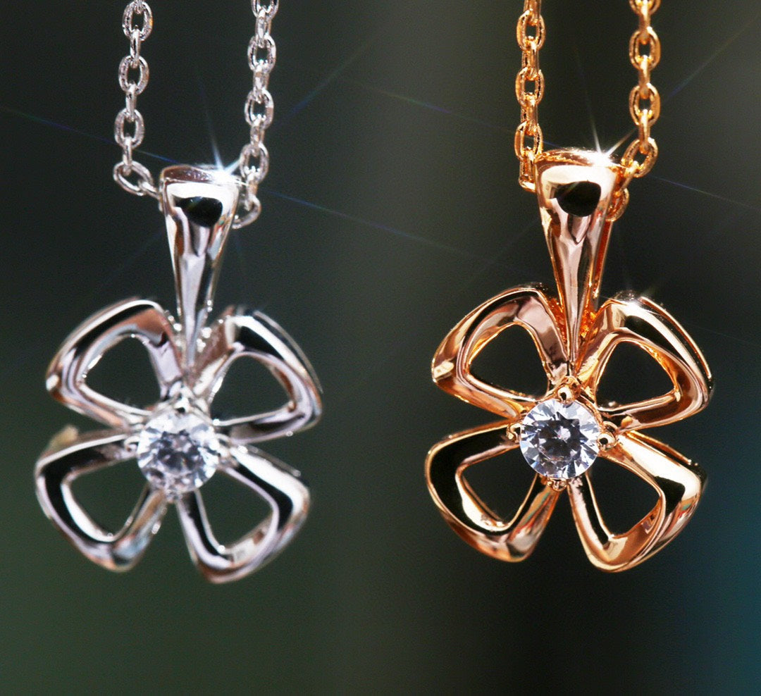 [Clover-Jewelry]FIOREVER NECKLACE DIAMOND CENTER