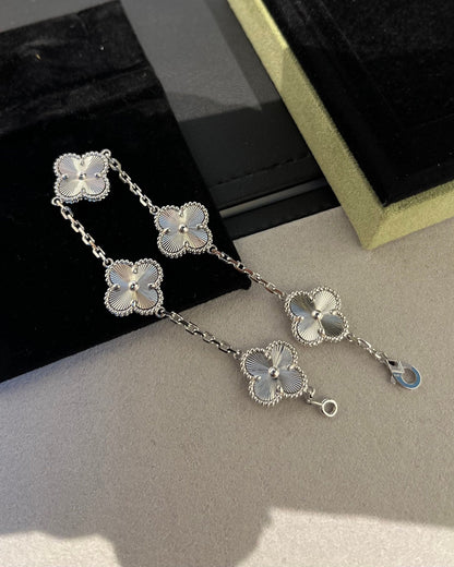 [Clover-Jewelry]CLOVER SILVER 5 MOTIFS BRACELET